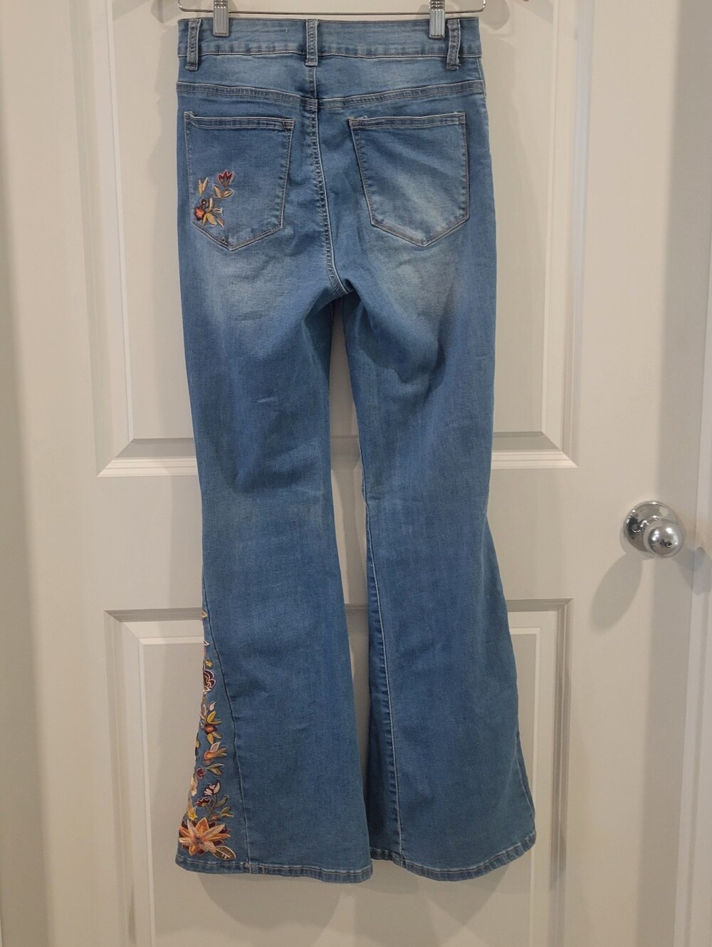 Telepatia Floral Flare Jeans Size 27 - Picture 3 of 9